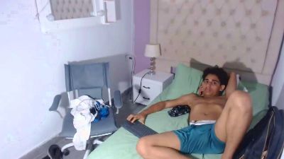 andres_hot22_ webcam model stream image