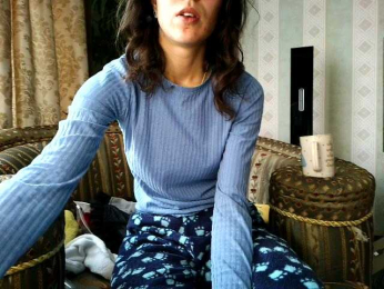 Honeykrisspussy webcam model stream image