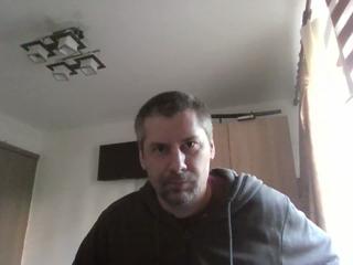Iannis B webcam model stream image