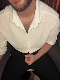 2HARDKURT webcam model stream image