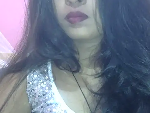 Hot_Naina- webcam model stream image