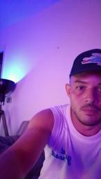 runtothesun webcam model stream image