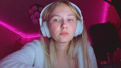 EleaseRaine webcam model stream image