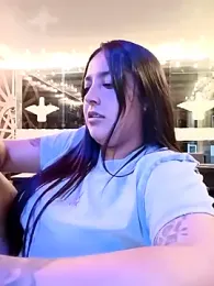 You-kitty2025 webcam model stream image