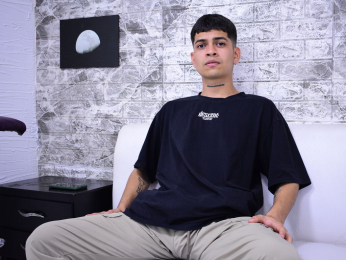 AlexVanz webcam livejasmin model stream image