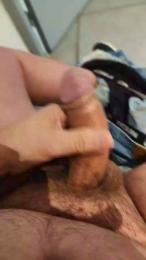 VoyeurExhib83 webcam model stream image