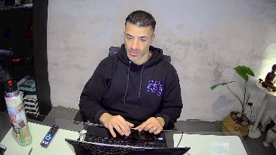 Tazzmania webcam model stream image