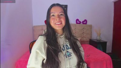 Summergirls_ webcam model stream image