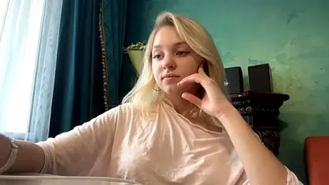 EveryoneEve webcam stripchat model stream image