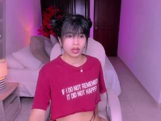 kloee-brown webcam model stream image