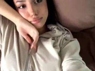 mistiehoell webcam model stream image