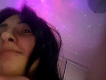 GirlPanter webcam model stream image