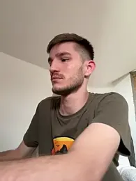 yoyoboy988 webcam model stream image