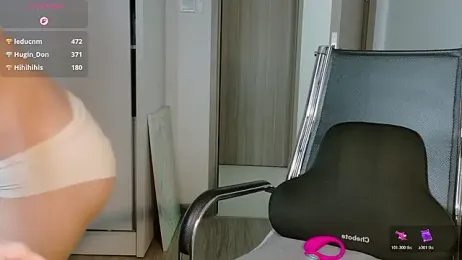 Blu3Moon- webcam stripchat model stream image