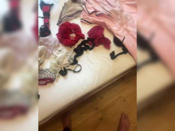 ManiacDemonessa webcam model stream image