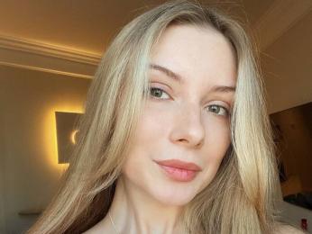 LucieStupak webcam livejasmin model stream image