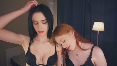 SilverBagg webcam model stream image