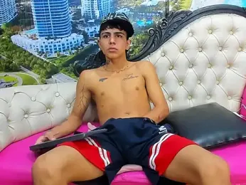Maicoll_hard webcam stripchat model stream image