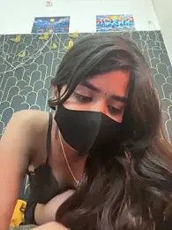 Sexykhushi041 webcam stripchat model stream image