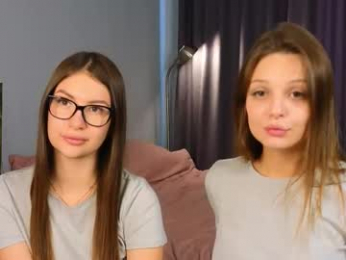 double_tr0ub1e webcam model stream image