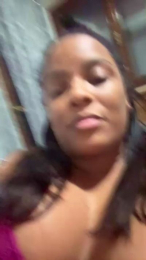 Preta0 webcam cam4 model stream image