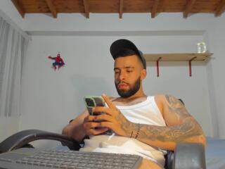 Remy Steen webcam model stream image