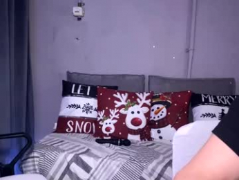 milana_sexwife webcam model stream image