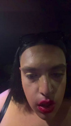 Nina22xxxx webcam model stream image