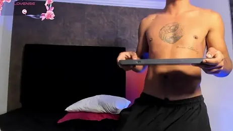 LiaAndMateo webcam model stream image