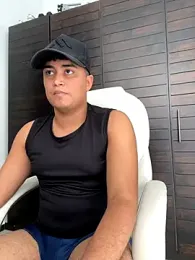 Angel_Brown1_ webcam model stream image