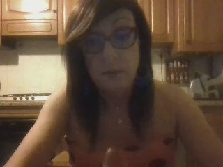 Tiabet webcam model stream image