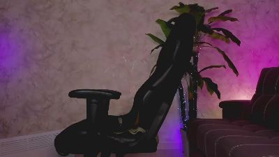 EMMA77777 webcam model stream image