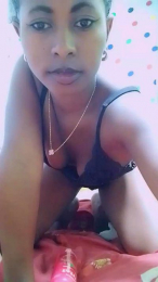 anissah3 webcam model stream image