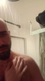 Auvergine webcam model stream image