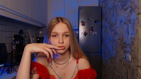 NaomiShake webcam model stream image