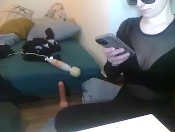 Mia-Sweet2002 webcam model stream image