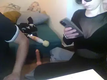 Mia-Sweet2002 webcam model stream image