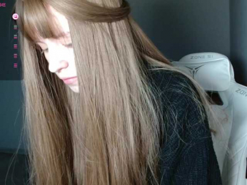 Helga_Pataki webcam model stream image