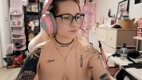 sullye webcam model stream image