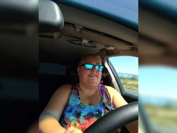 BigMilf webcam model stream image