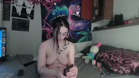 NovaLove2002 webcam model stream image