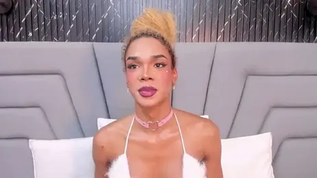 NaomiSteward webcam model stream image