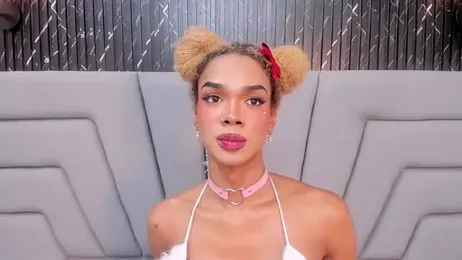 NaomiSteward webcam model stream image