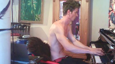 PianoTobe webcam model stream image