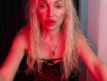 Margo77-1 webcam bongacams model stream image