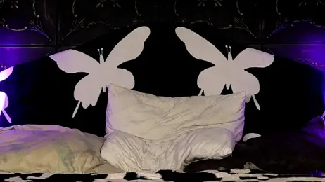 SirReed webcam model stream image