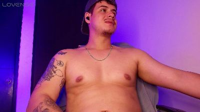 matt_reinold1 webcam cam4 model stream image