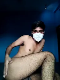 YourTarzan webcam model stream image