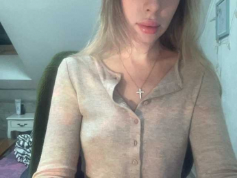 Sweet-Melodie webcam model stream image