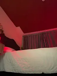 sue___0 webcam model stream image